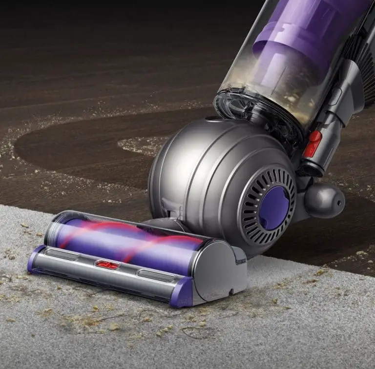 dyson light ball vacuum cleaner