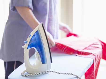 black friday steam iron deals